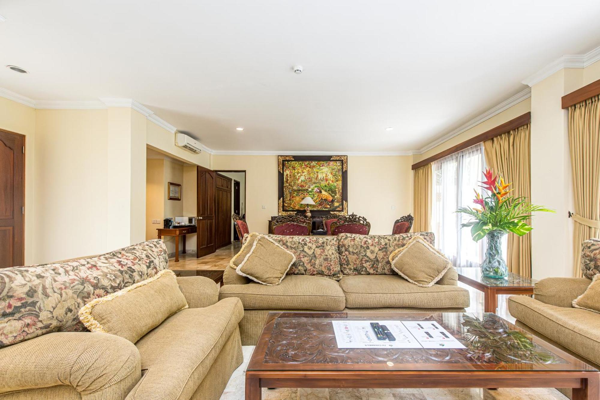 Hotel Kumala Pantai Legian  Ngoại thất bức ảnh
